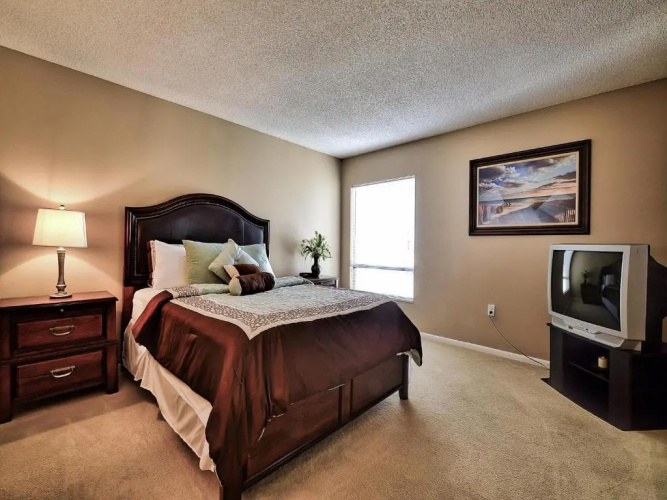 440 West Condos 908N