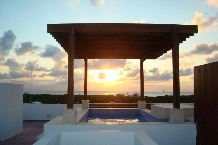 Chac Chi Hotel and Suites