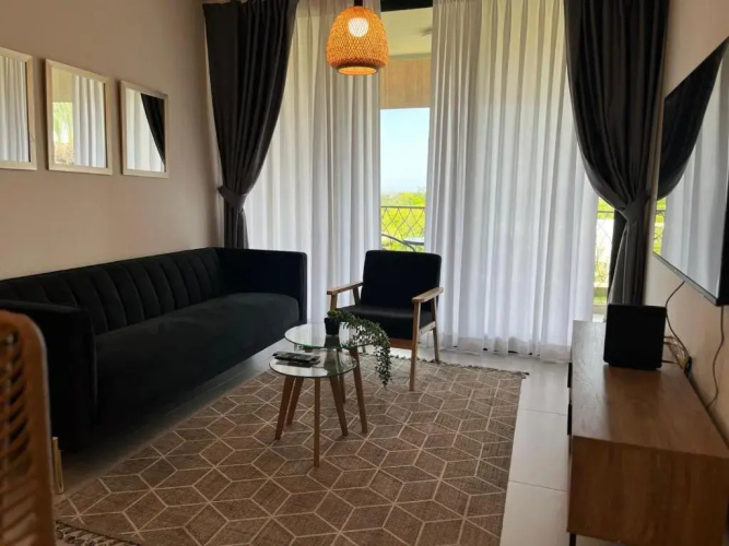 Liz suite