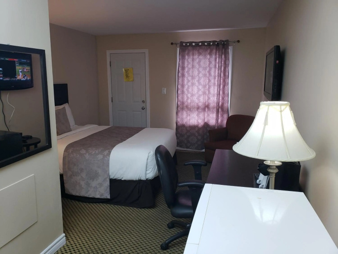 Regency Inn & Suites