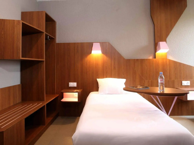 Ibis Styles Gien