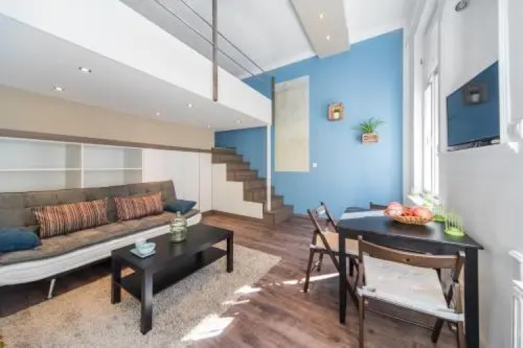 D53 Apartments