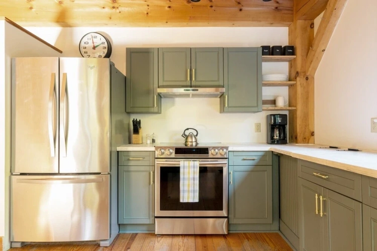5 Bedrooms Cottage