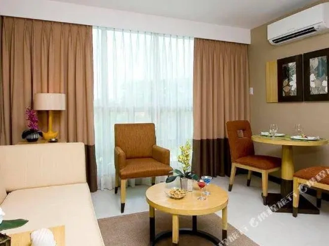 1 Bedroom Double Suite