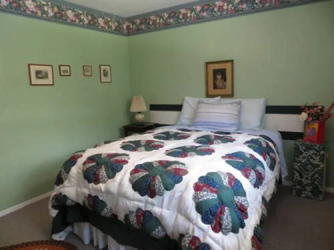 Avoca House B&B
