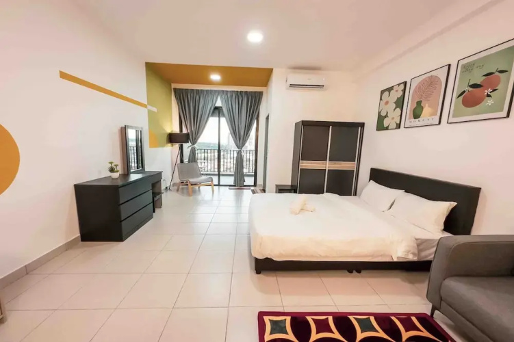 Netizen Cheras Residence by Emily in Town