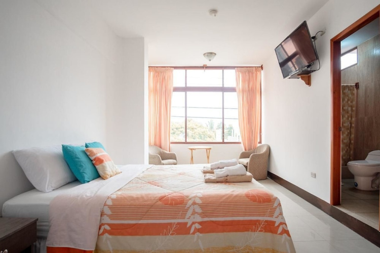 Hostal Tongo Reef