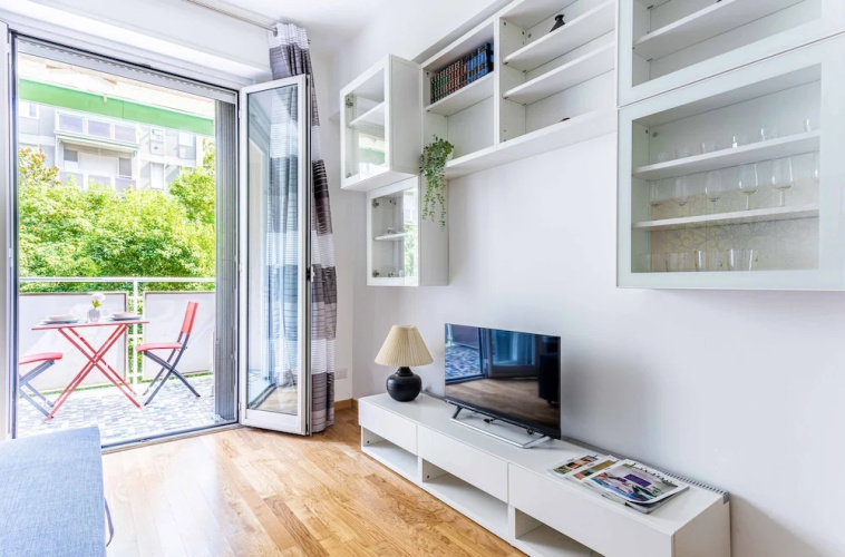 JOIVY Adorable Flat W/ Balcony