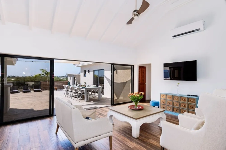 3 Bedrooms Cottage