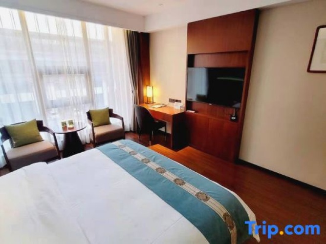 Business Triple room