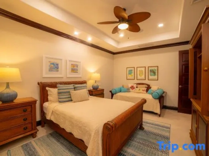 3 Bedrooms Apartment