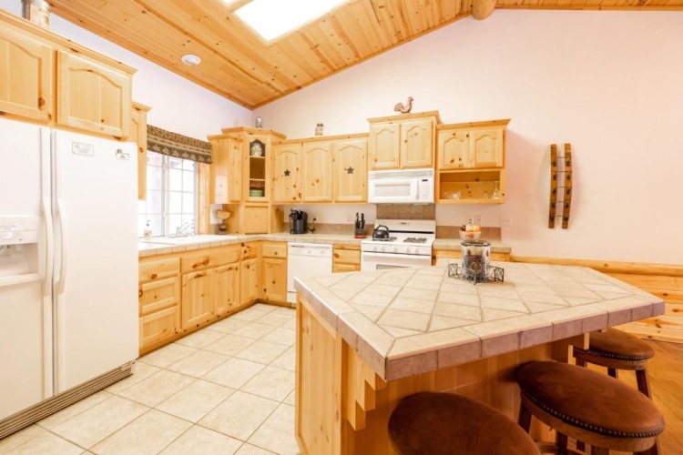 3 Bedrooms Cottage