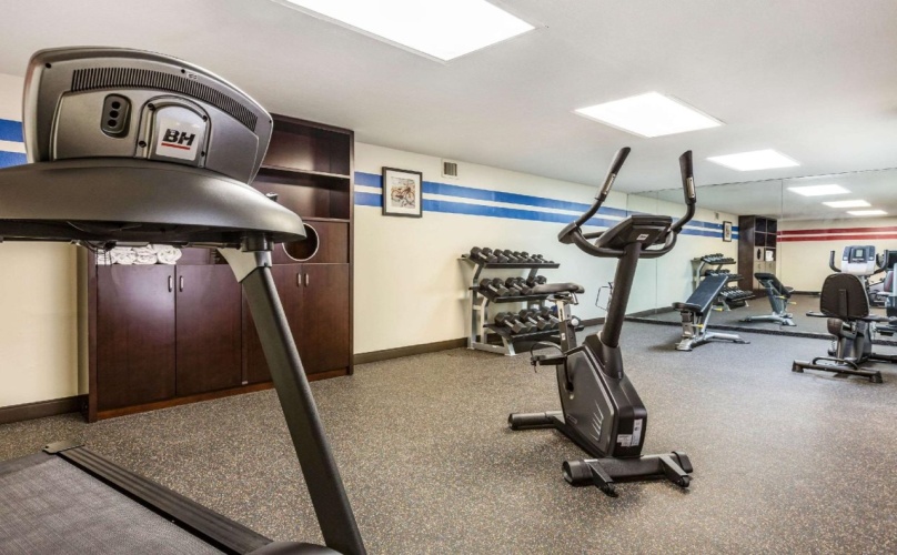 Quality Inn & Suites Irvine Spectrum photo 28