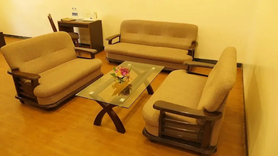 PACE Hotel Arungabad