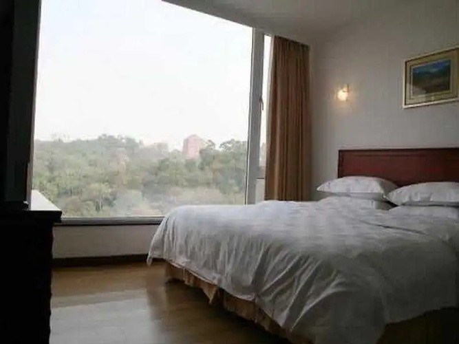 Jinzhou International Business