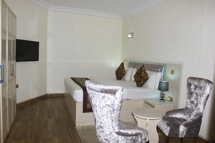 2 Bedrooms Quadruple Family Suite