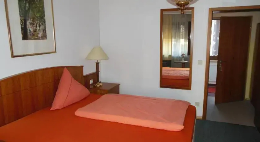 Hotel Athena Palace