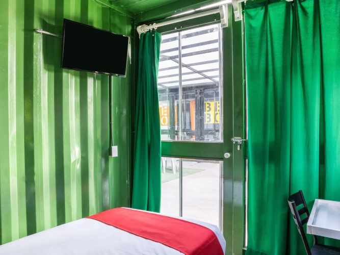 Hotel Box Park