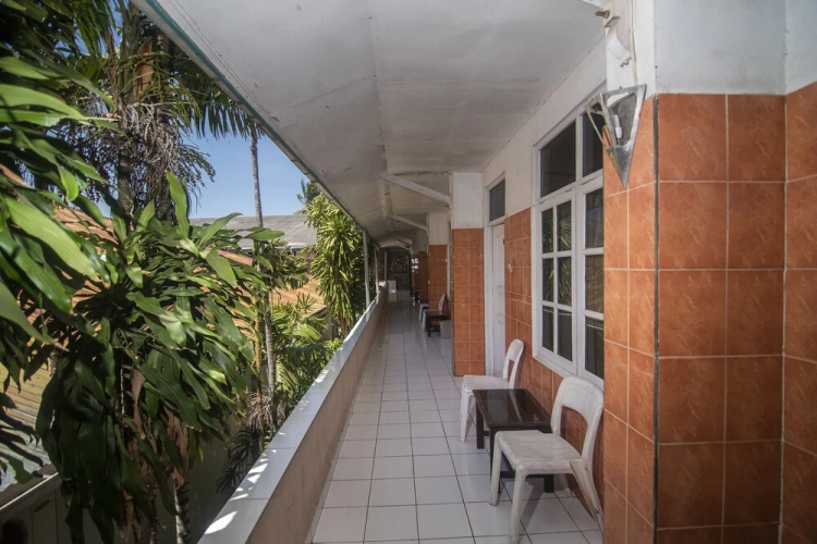 Hotel Maya by OYO Rooms
