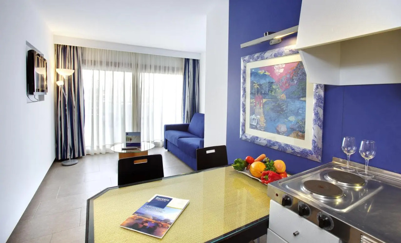 Occidental MargaritasOver view