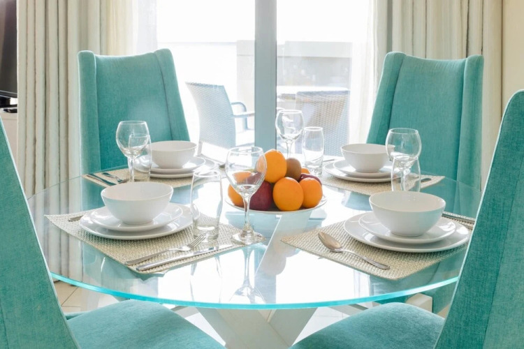 Luxury Urban Retreat w Burj Khalifa Views - Featured