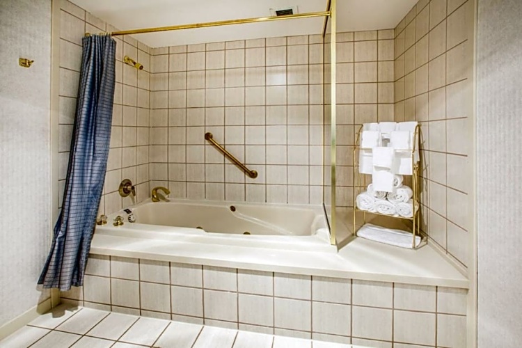 1 Bedroom Double Suite