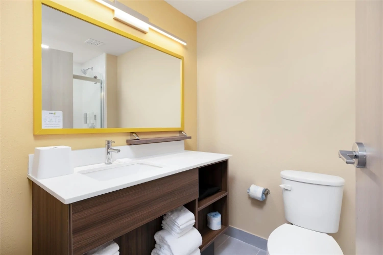 Quadruple Suite