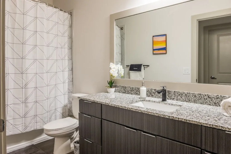 2 BR Apt Near St Johns River by Frontdesk
