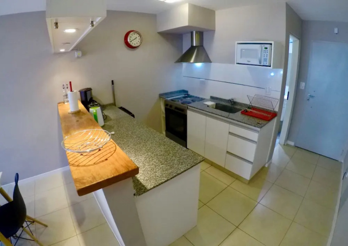Comfortable Apartment w Great Location
