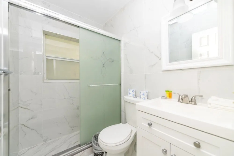 Sofi Beach Apartment