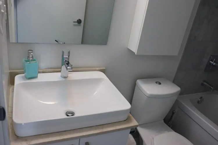 Aaira Suites at York St