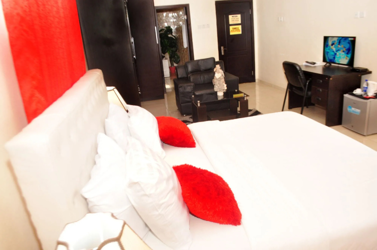 J. Gibson Hotel