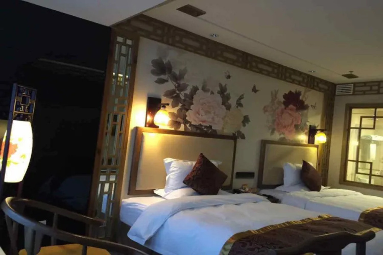 Sages Boutique Hotel