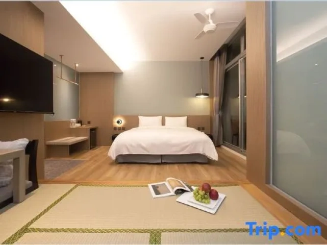 Executive Double room with lake view