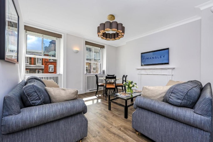 2 Bedrooms Apartment