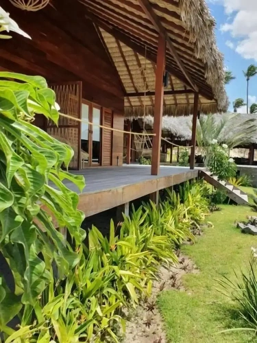 Deluxe Quadruple room beachfront