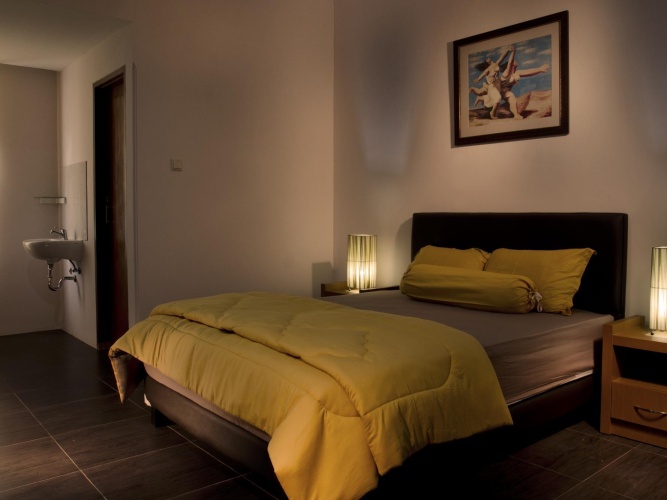 Standard Triple room