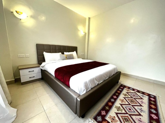 3 Bedrooms Apartment