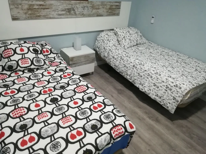4 Bedrooms Cottage with balcony