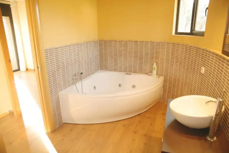 106148 - Villa in Lloret de Mar