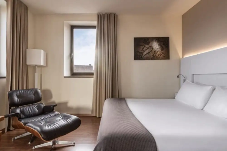 Premium room