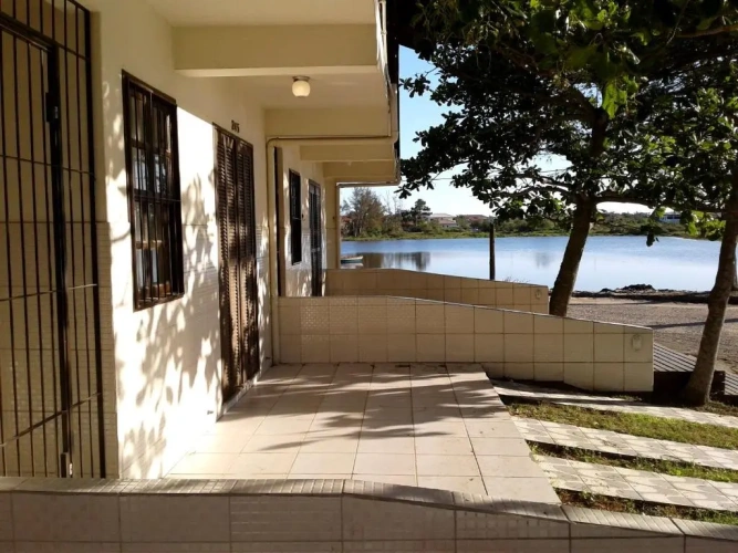 3 Bedrooms Cottage