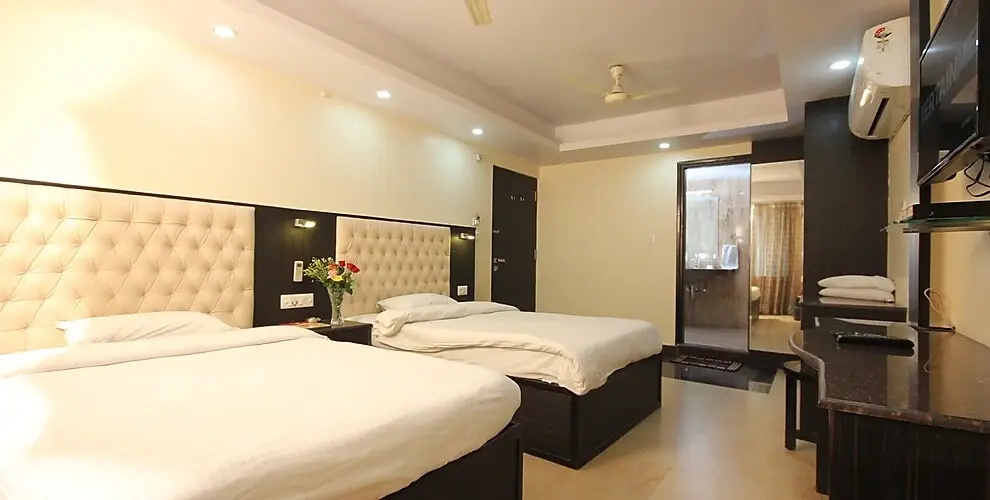 Hotel Kanji Palace