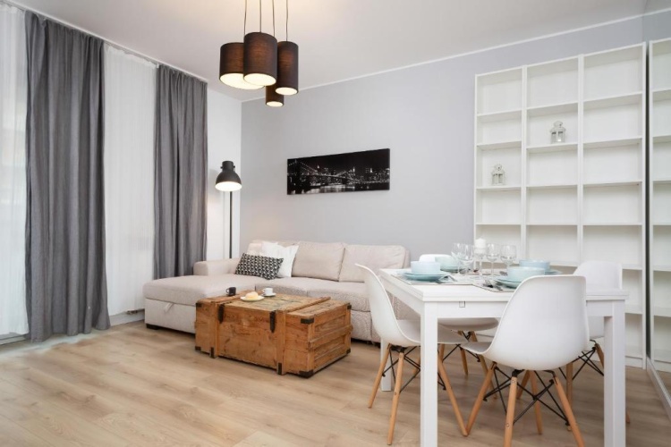 1 Bedroom Apartment