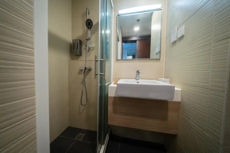 Mij (Kai Tak) Hotel