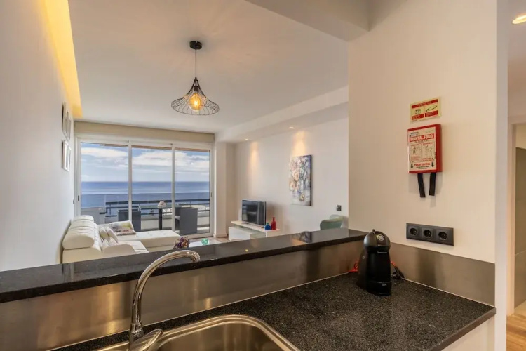 Monumental Apartment