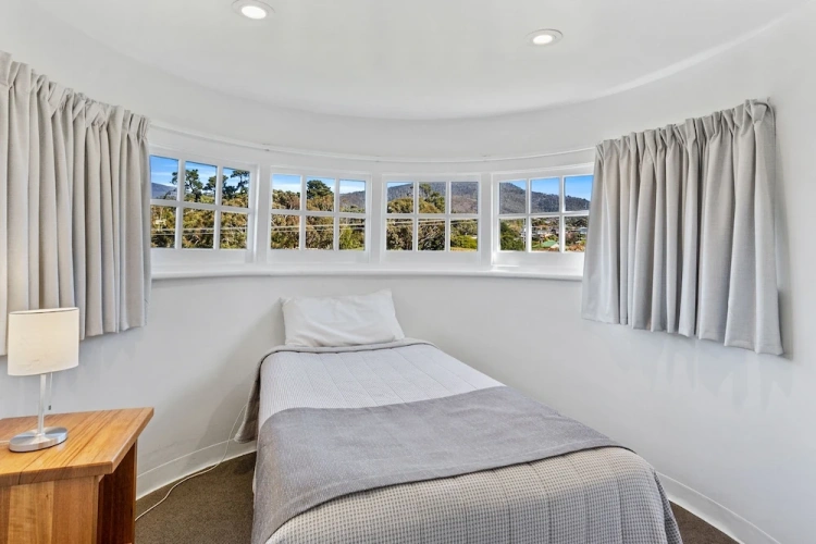 3 Bedrooms Duplex Cottage