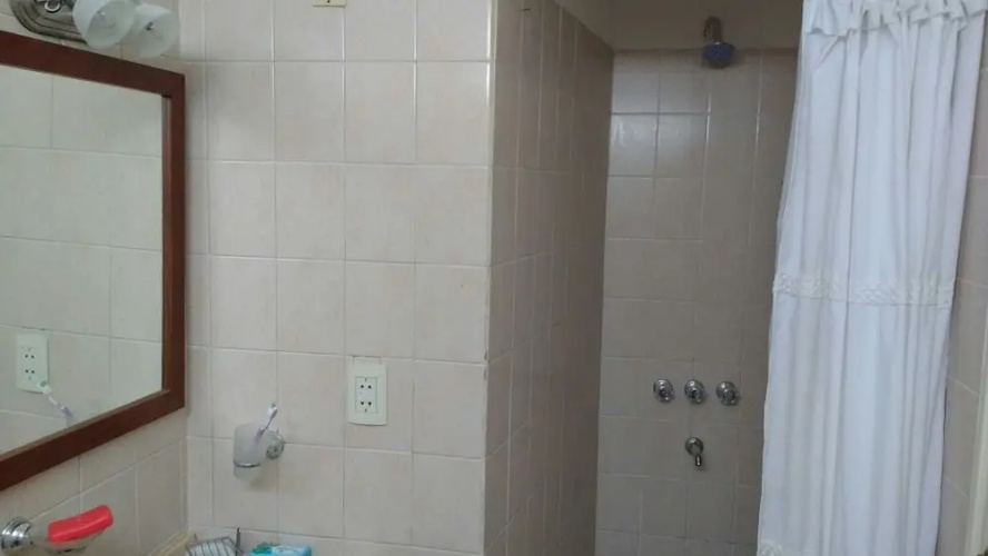 Agua de oro Housing