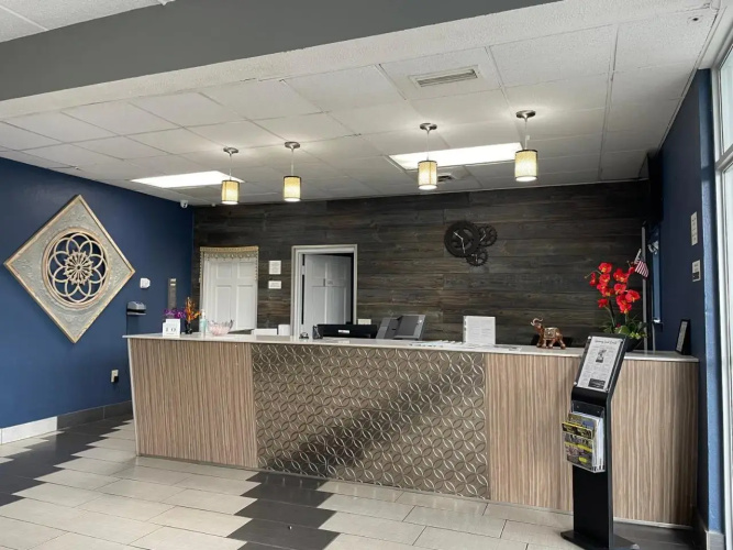 Ramada Limited Forest City
