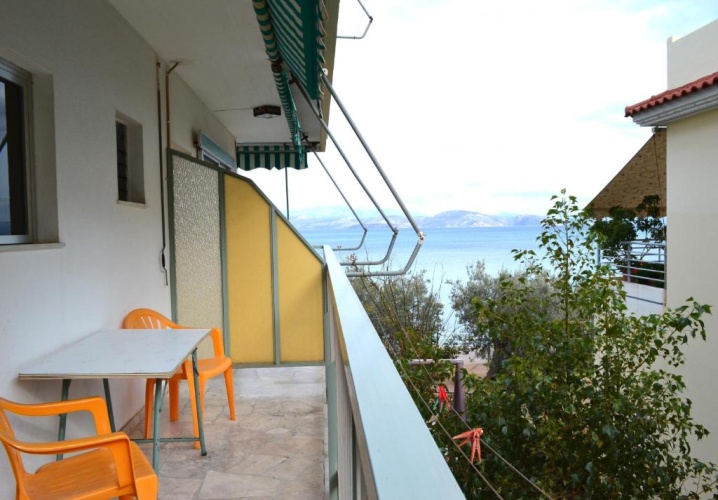 Studio with balcony and with view